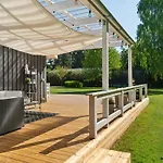 Veljan - 1-2km From The Sea By Interhome Tatil Evi