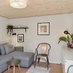 Tatil Evi Veljan - 1-2km From The Sea By Interhome