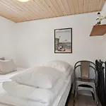 Veljan - 1-2km From The Sea By Interhome *