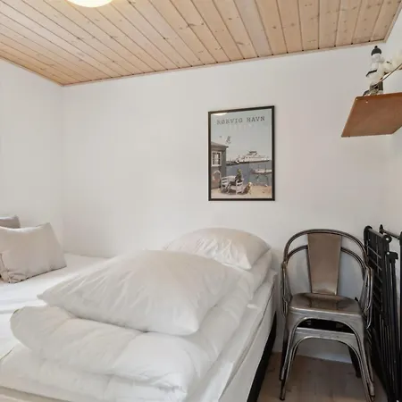 Veljan - 1-2km From The Sea By Interhome *